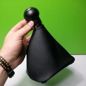 VW PASSAT B5 PLUS kožica menjača (2001-2005) FABRIČKI CRNA