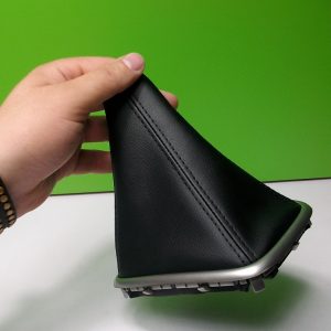 CHEVROLET CAPTIVA C100/C140 kožica menjača (2006-2011) NOVO