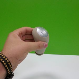 RENAULT SCENIC 2 ručica menjača 5 brzina CREM - NOVO