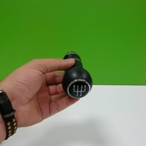 VOLKSWAGEN BORA ručica menjača 5 brzina - NOVO