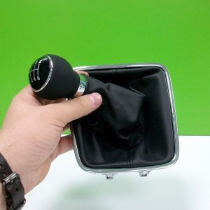 VW GOLF 6 PLUS ručica +kožica +ram = KOMPLET 6 brzina - NOVO